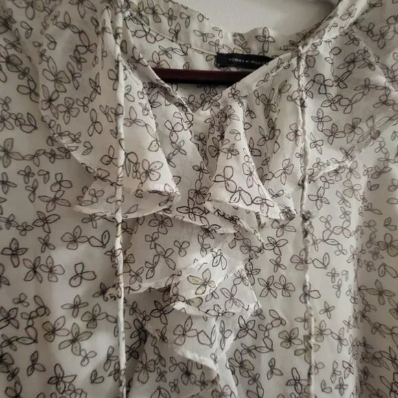 Tommy Hilfiger Ruffle Tie-Neck Floral Blouse - White/Black - Size Medium - Picture 2 of 6